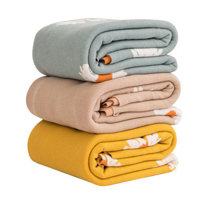 Y-W Luxury Nordic Jacquard Cotton Knit Throw Blanket Solid Pattern Eco-Friendly Sofa and Baby Blanket for Home and Travel