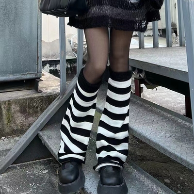 Y-Z Custom Design Fashion Slouch Women Sublimation Knee High Socks Leg Warmer Manufacturer