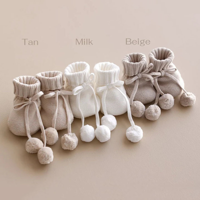 Y-Z Custom Design Unisex Baby Booties Breathable Cotton Knitted Soft Shoes with Pom Pom Cute Newborn Booties Pack of 200 Pairs